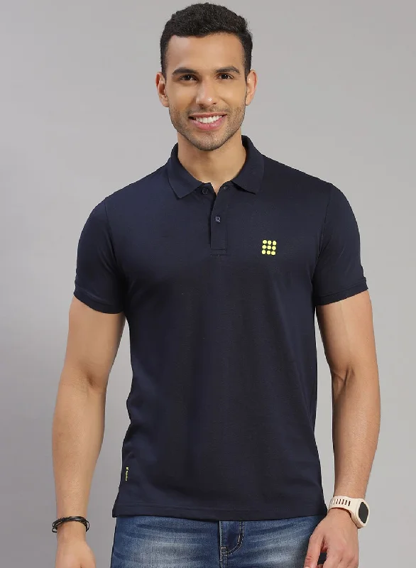 Men NAvy Blue Solid T-Shirt